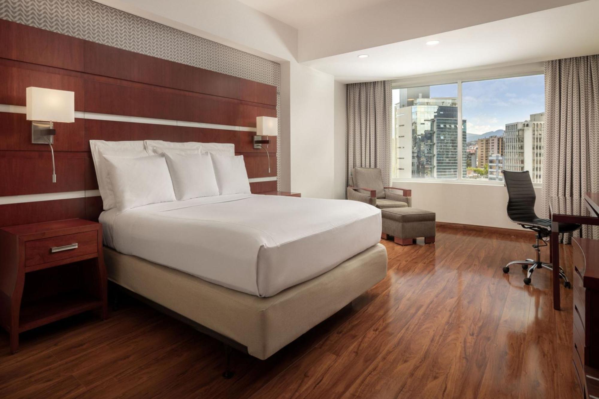 Hotel Jw Marriott Quito Exteriér fotografie